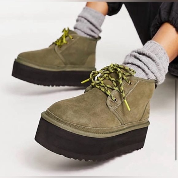 UGG Neumel Heritage Platform Boots NWOT - Picture 6 of 16